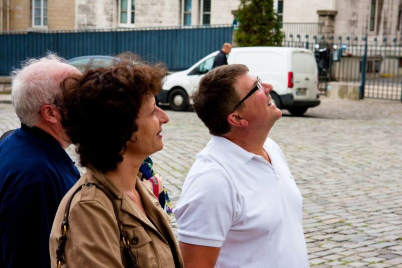 Paris: Montmartre 2-Hour Walking Tour - Itinerary
