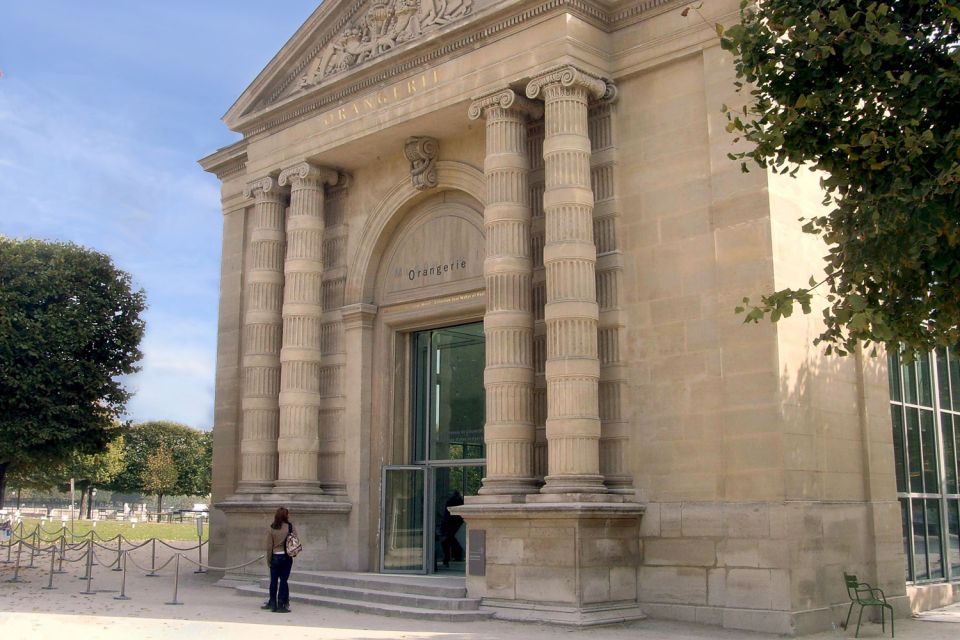 Paris: Orangerie Museum Reserved Entrance Ticket - Visitor Experience