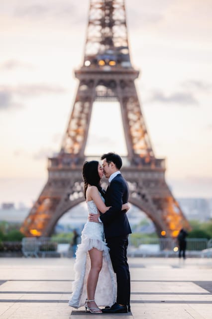 Paris: Premium Professional Photo Shoot - Tailored Experience