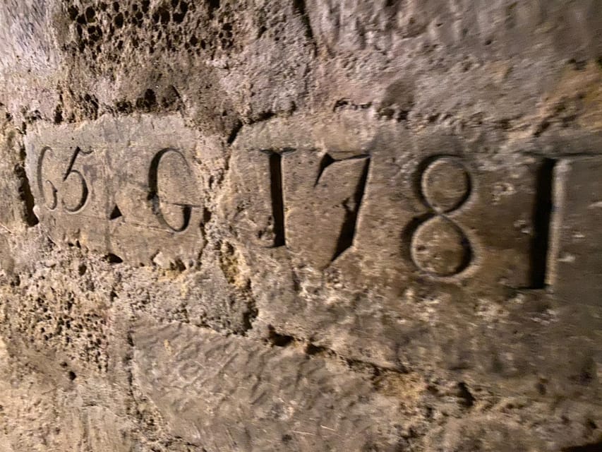 Paris: Small-Group Catacombs Tour With Skip-The-Line Entry - Experience Highlights