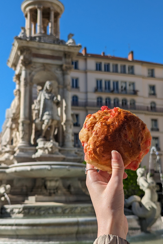 Peninsula: 3h Food Tour in the Heart of the City - Tour Itinerary