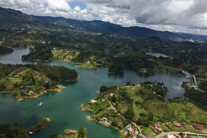 Peñol Rock and Guatape Town Shared Tour - Pricing and Cancellation Policy
