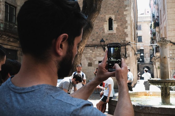 Picasso the Life and Scandals of a Genius Walking Tour - Picassos Artistic Development in Barcelona