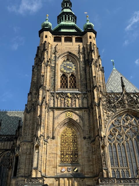 Prague Castle Interiors and Guards Ceremony Tour - Self-Guided Exploration