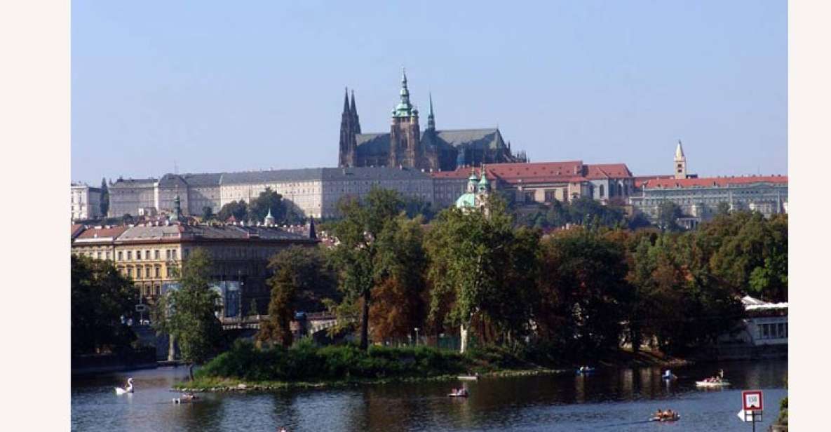 Prague: Classic City Bike Tour - Inclusions and Equipment