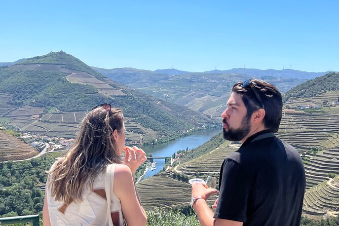 Premium Day Tour and Wine Tasting at Douro Valley - Meeting and Pickup Details