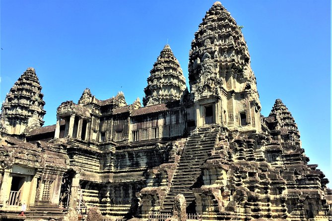Private Angkor Wat Tour From Siem Reap - Accessibility Considerations