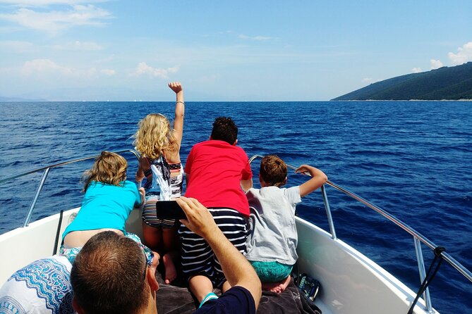 Private Boat Tour to Brac and Solta Islands: Non-Touristy Itinerary - Traveler Experiences