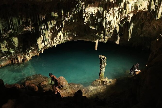 Private Day Tour Rangko Cave -Batu Cermin Cave - Discovering Batu Cermin Cave