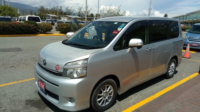 Private Departure Transfer: Hotel to Kingston International Airport (KIN) - Pickup and Dropoff Locations