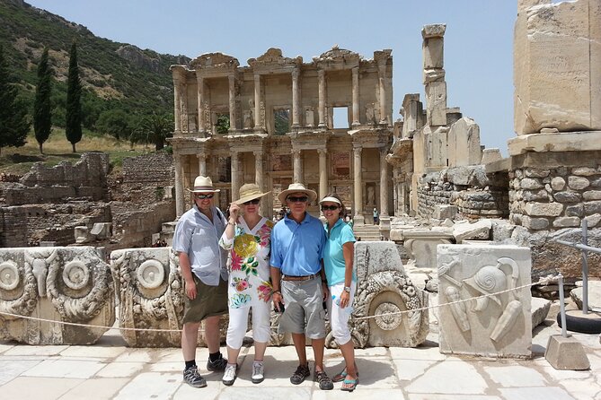 Private Ephesus and Turkish Bath Tour From Kusadasi Port - Savoring Authentic Turkish Cuisine