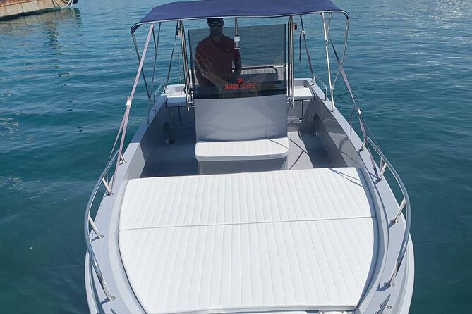 Private Excursion to the Island of Ischia by Conero 6.6m Boat - Meeting and Pickup
