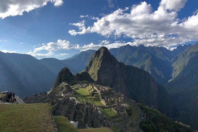 Private Experience To Machu Picchu Full Day By Train - Exploring the Historic Sanctuary