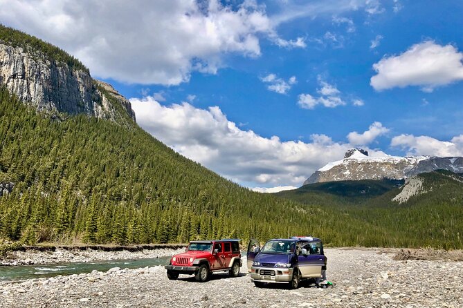 Private Full Day Jeep 4 by 4 Tour Exploring Ghost Valley - Schedule