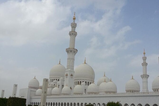 Private Guided Abu Dhabi City Sightseeing Tour - Lunch Experience