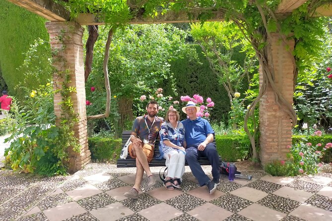 Private Guided Tour to Alhambra With Tickets to City Monuments - Accessibility and Participation