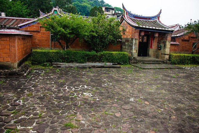 Private Hakka Discovery Day Tour From Taipei - Inclusions and Exclusions