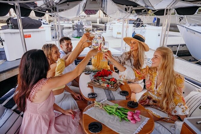 Private Luxury E-Boat Cruise With Wine, Charcuterie & Sea Lions Spotting - Savoring Charcuterie and Wine