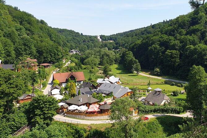 Private Ojców National Park and Ogrodzieniec Castle Tour From Krakow - Traveler Reviews