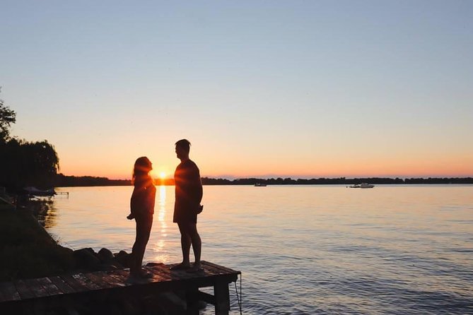 Private Photo Session With a Local Photographer in Toronto - Booking Information