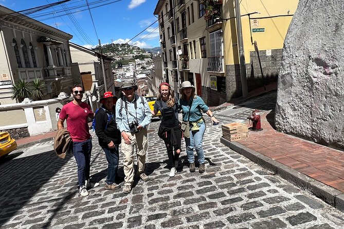 Private Quito Full-Day Walking Tour With Activities - Positive Reviews