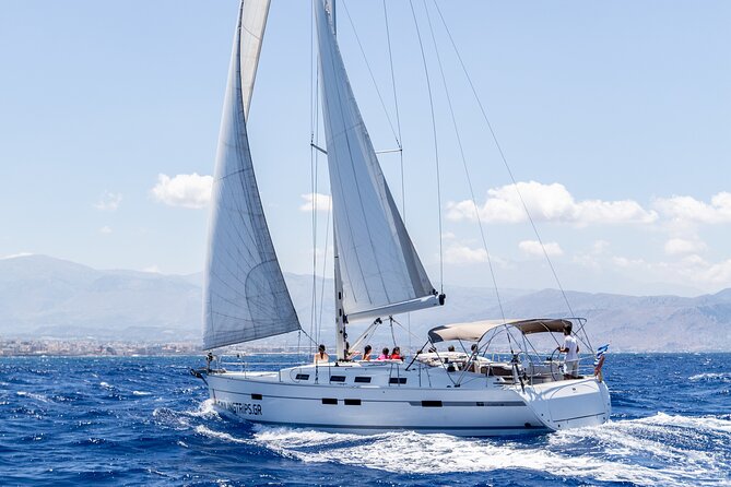 Private Sailing Trips to Dia Island - Meeting and Pickup Arrangements