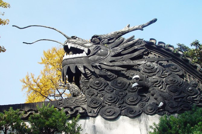 Private Shanghai Day Tour: Shanghai Museum, Yu Garden, Bund, Huangpu Cruise - Scenic Views at the Bund