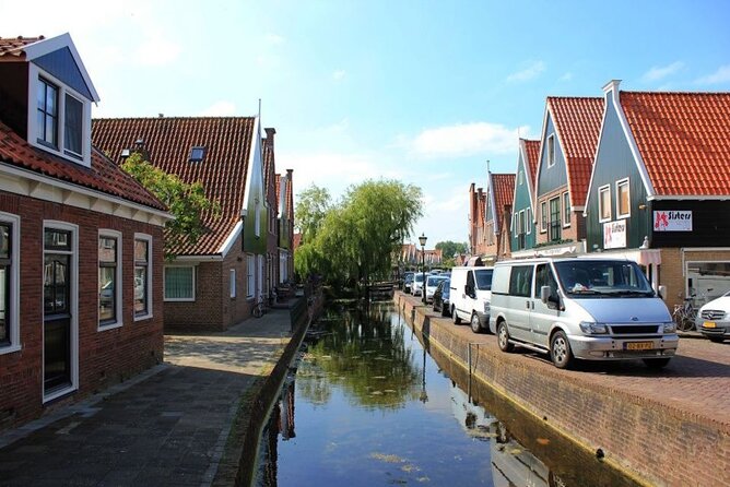Private Sightseeing Tour to Windmills Cheese Farm and Volendam - What to Expect