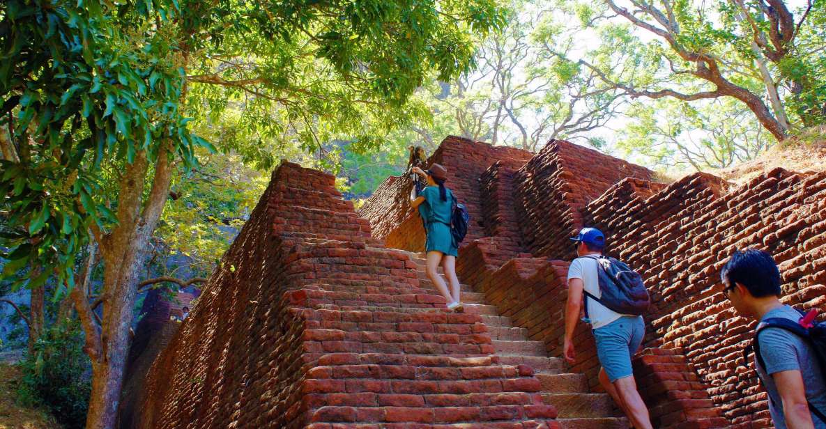 Private Sigiriya and Dambulla Day Tour From Colombo - Dambulla Royal Cave Temple