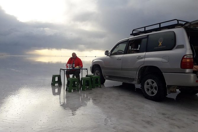 Private Tour: 2 Days Uyuni Salt Flats & Volcano Tunupa From Uyuni - Tour Participation