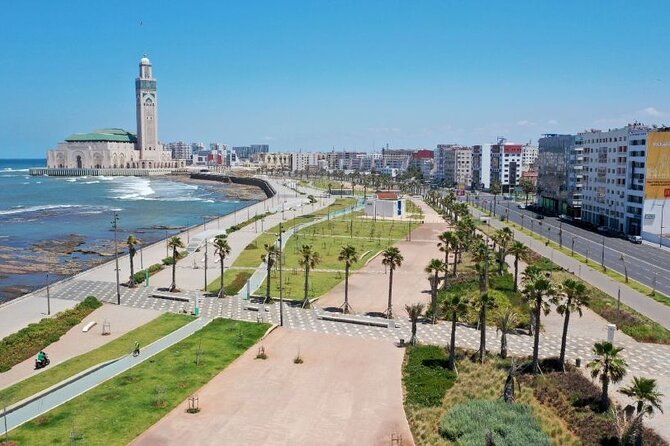 Private Tour of Casablanca With Round Trip Airport Transfer - Meeting and Pickup