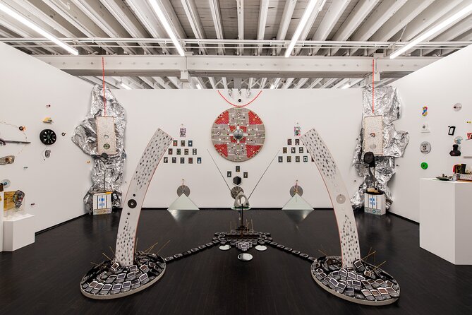 Private Tour of KMAC Contemporary Art Museum - Discounts and Amenities
