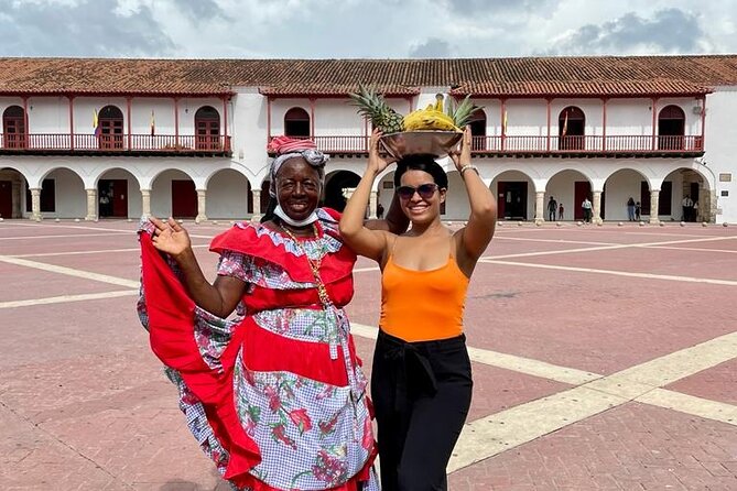 Private Tour With Guide in the Historic Center of Cartagena - Meeting and Pickup Details