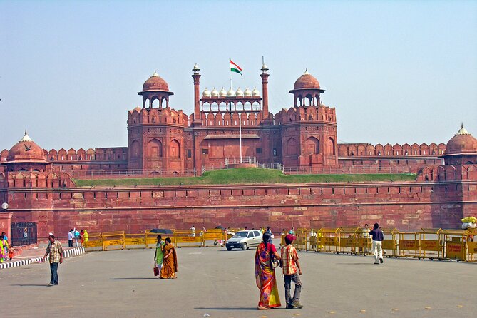 Private Transfer From Delhi Airport to Hotel in New Delhi - Accessibility Features