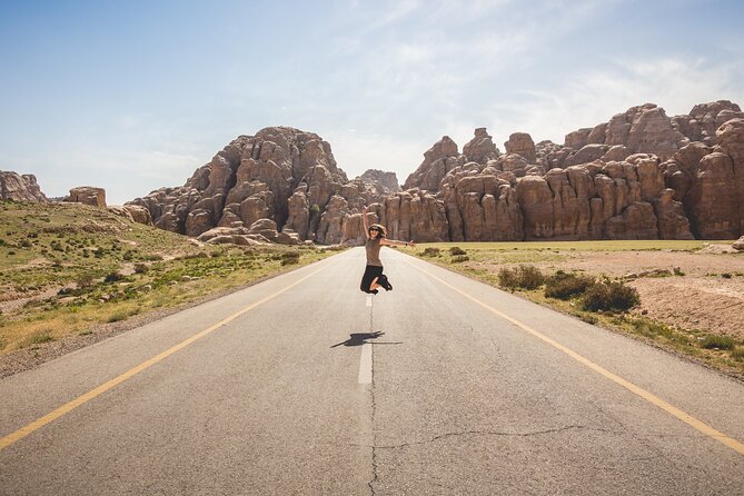 Private Transfer Petra To/From Wadi Rum - Included Services