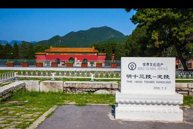 Private Trip to Mutianyu Great Wall and Ming Tombs With English Speaking Driver - Pickup Information