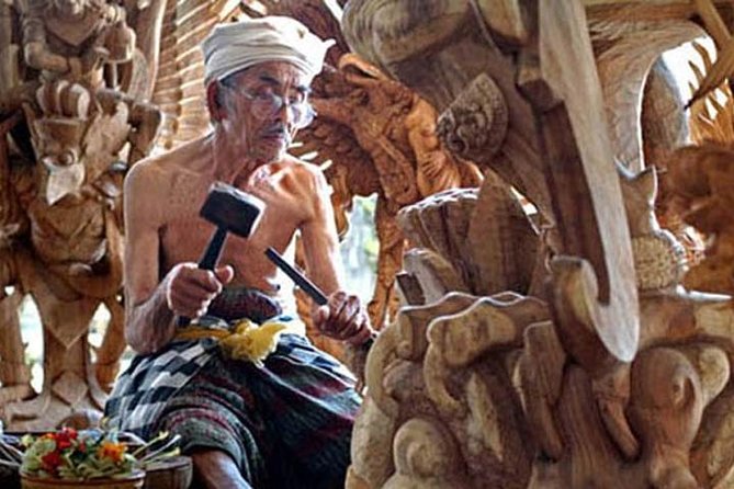 Private Ubud Tour Car Charter And Customs Itinerary - Pickup and Transportation Details