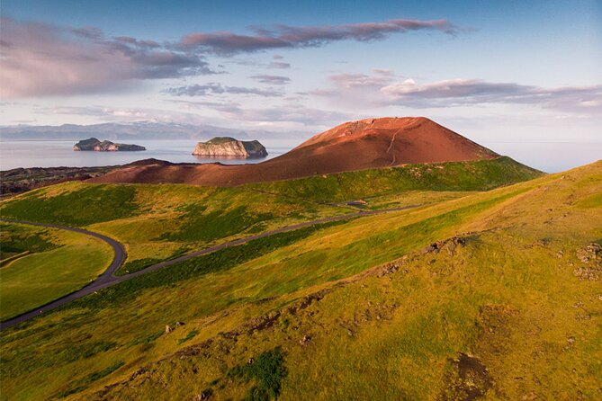 Puffin and Volcano Boat Tour Review - Accessibility and Restrictions