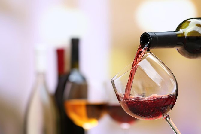 Quinta Da Regaleira and Wine Tasting in Sintra * All Inclusive - Exploring Sintras Enchanting Landscapes