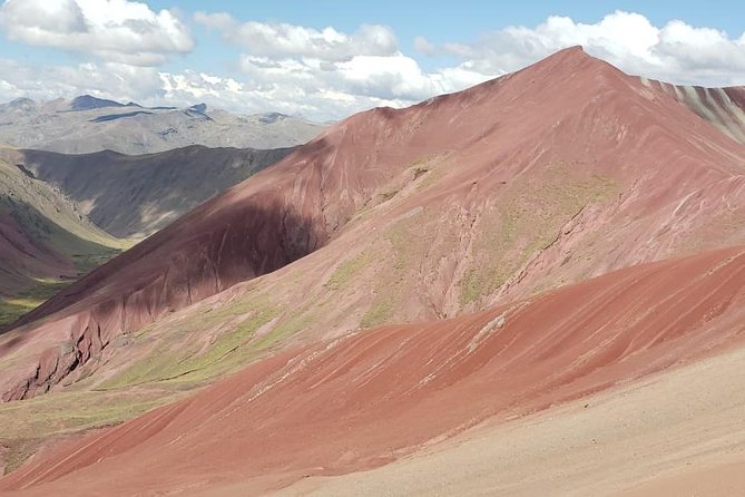 Rainbow Mountain Tour With Only 35 Minutes Hike - Health and Accessibility