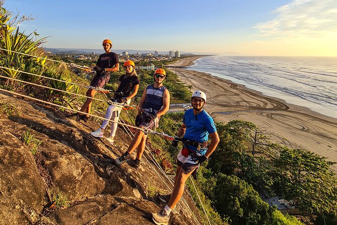 Rappelling at Costão Beach - Included Equipment and Features