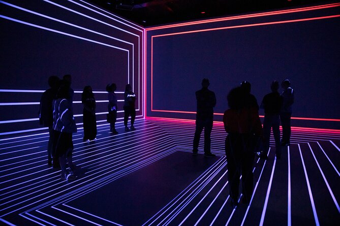 Remastered Audiovisual Experience in Rotterdam - Interactive Elements to Engage With
