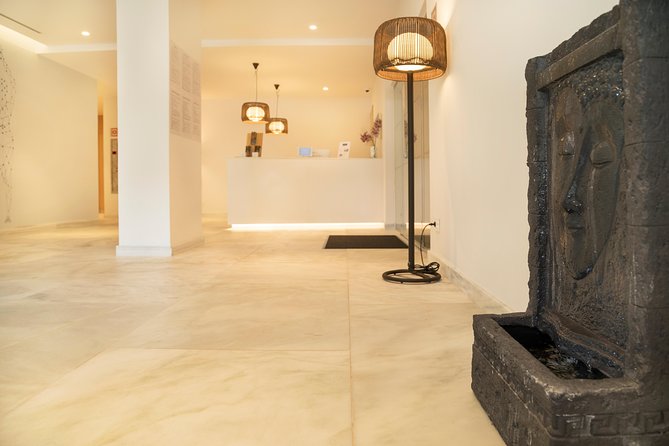 Romantic Couple Massage + SPA Entry and Private Jacuzzi With Cava - Ratings and Reviews