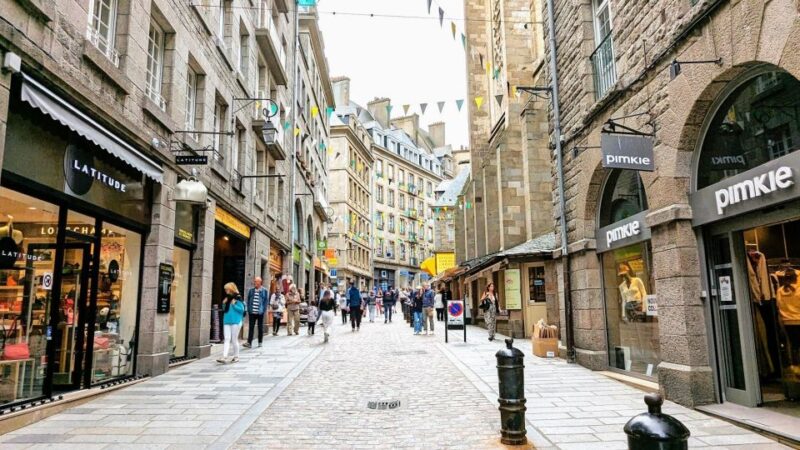 Saint-Malo: Self-guided Smartphone Tour of the Old Town - Tour Experience