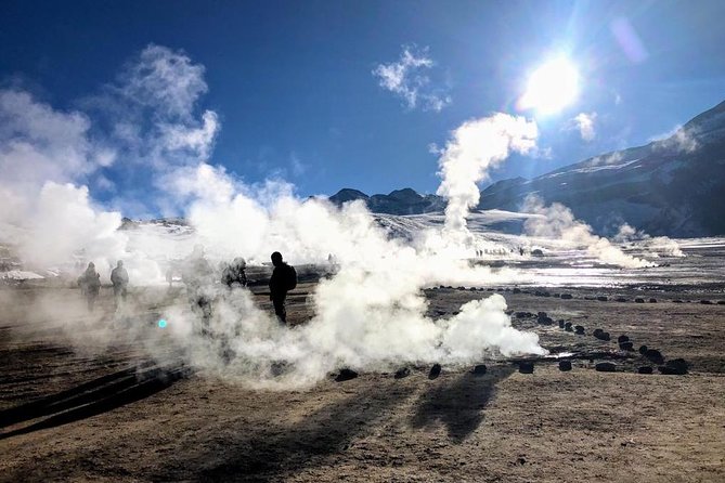 San Pedro De Atacama Highlights in 3 Days! - Moon Valley & Geysers Del Tatio - Visiting Tatio Geysers