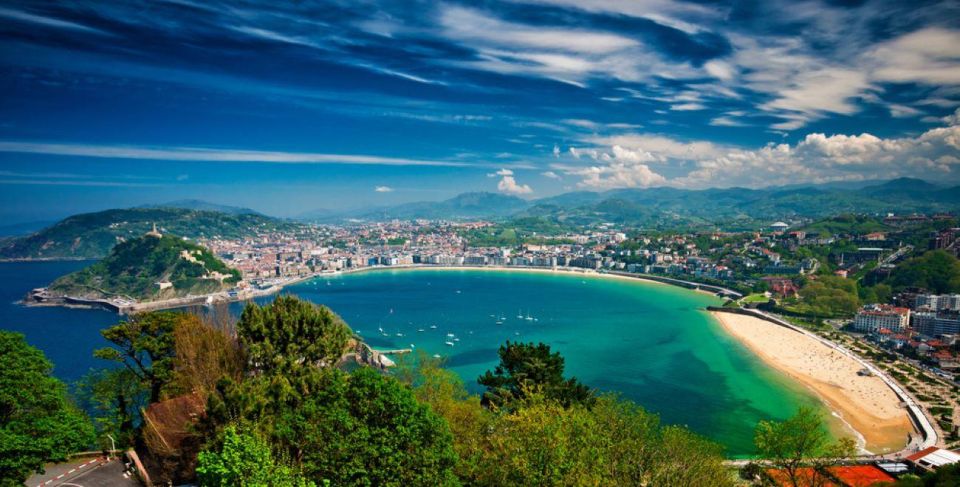 San Sebastián: Discover the City - Audio Walking Guide - Tour Logistics and Details