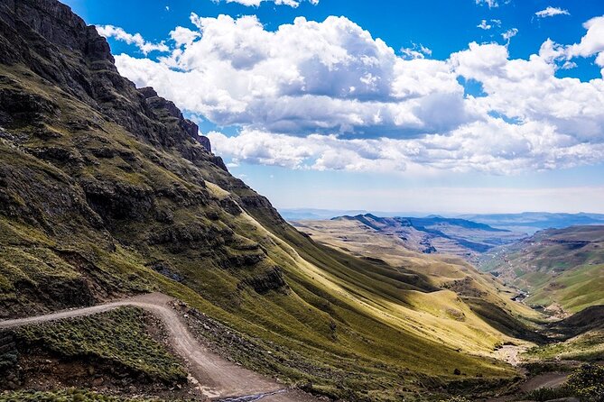 Sani Pass Tour Into Lesotho From Underberg and Himeville - Traveler Experience
