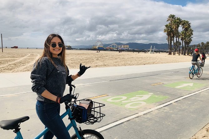 Santa Monica and Venice Beach Bike Adventure Tour - Family-Friendly Features