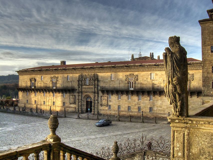 Santiago De Compostela: Hostel of the Catholic Kings Tour - Historical Significance