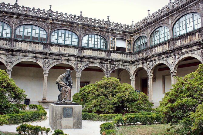 Santiago De Compostela Private Walking Tour With Cathedral Ticket - Cathedral De Santiago De Compostela